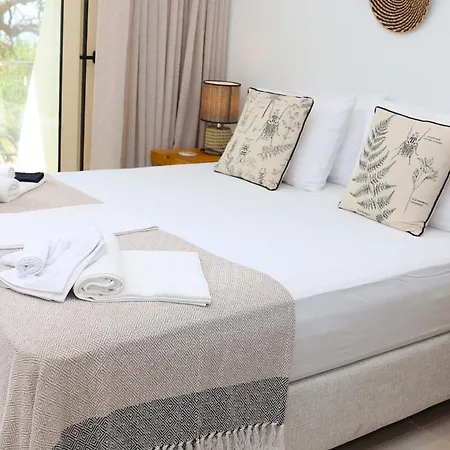 Ocean View Studios And Luxury Rooms Πλωμάρι Εξωτερικό φωτογραφία